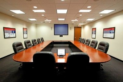 Tìm thuê phòng họp có thiết kế đơn giản để tạo sự chuyên nghiệp
